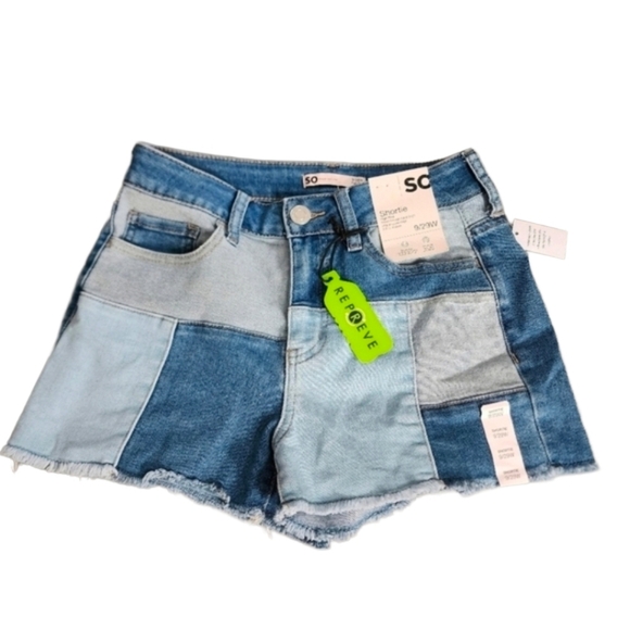 SO Pants - So womens jrs high rise shortie shorts jean denim sz 9 / 29 nwt